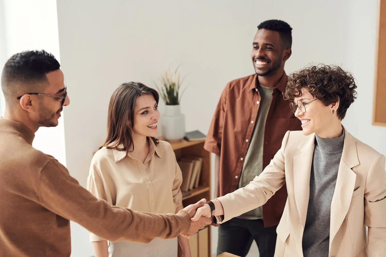 What You Need to Know About Working with a New Boss in the Same Job