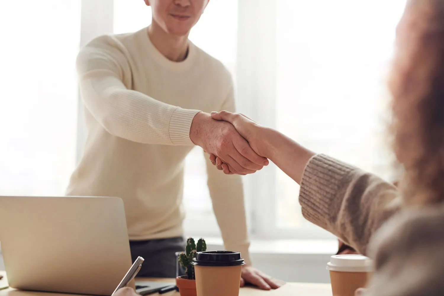If You Don’t Know What Questions to Ask a New Leader, You’ll Hate Yourself Later